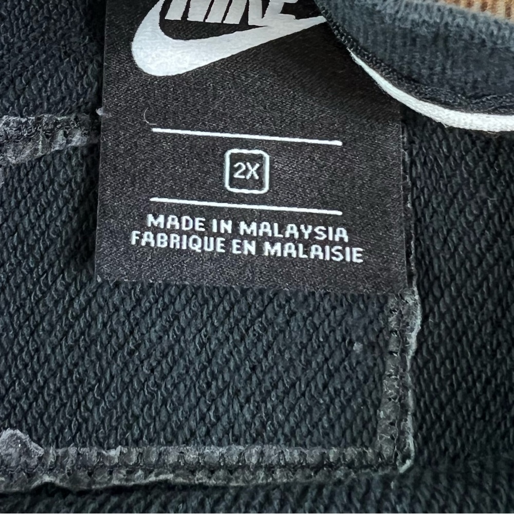 Women’s Nike Oversized Crop Archive Pullover Sweatshirt Black Size 2X - Picture 5 of 8